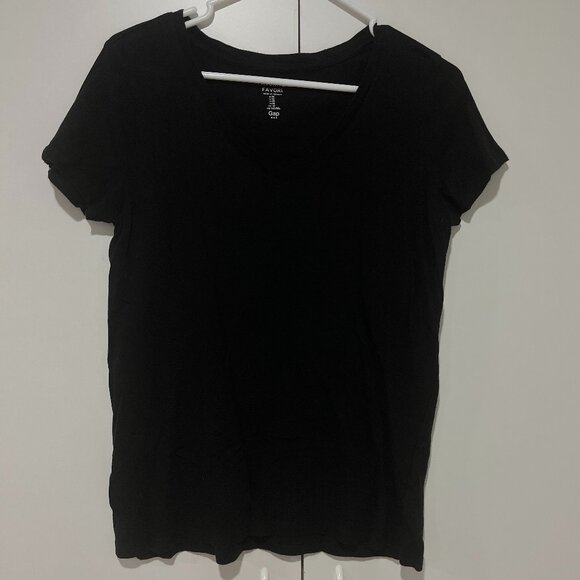 Gap Favorite Tee - Picture 1 of 4